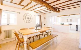 The Old Coach House- A Delightful Home From Home